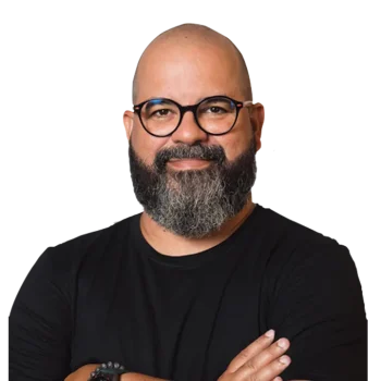 LUCIO MEDINA-01